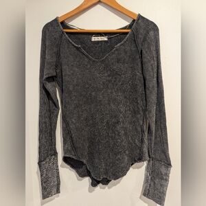 Free People We The Free Ribbed Knit Exposed Seams Long Sleeve Top Size Small